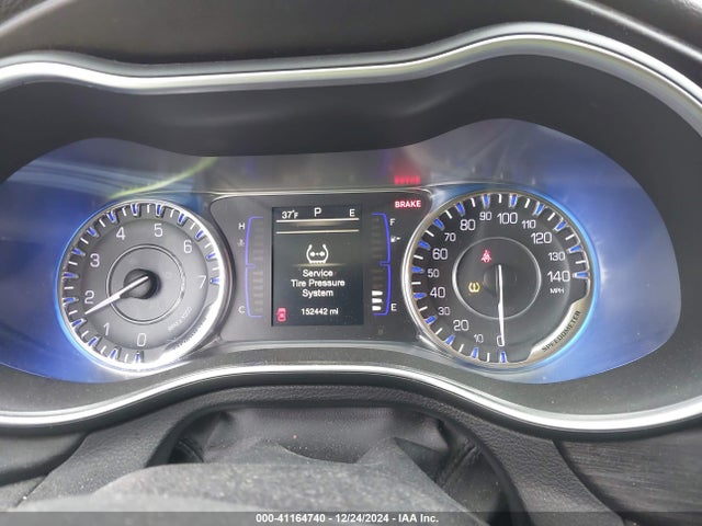 1C3CCCFB3HN507976 Chrysler 200 Touring