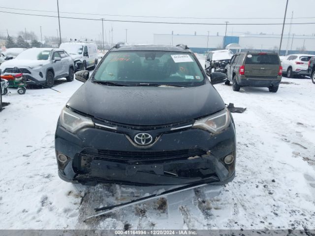 2T3RFREV8JW851250 Toyota Rav4 Adventure/xle