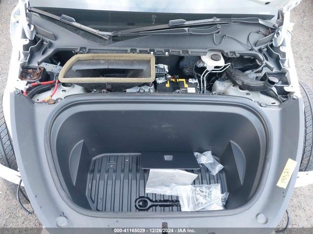 2021 TESLA MODEL Y 5YJYGDEE4MF173747 Photo 9