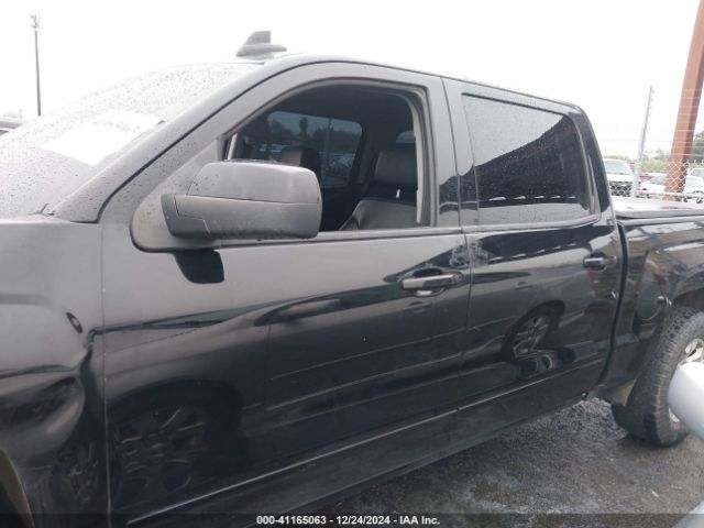 3GCUKREC3JG337598 Chevrolet Silverado 1500 2lt