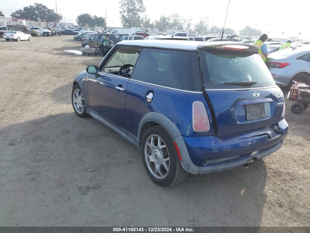 2004 MINI COOPER S WMWRE33444TD76259 Photo 2