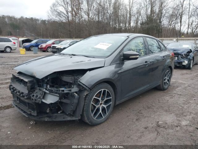 1FADP3H29JL255501 Ford FOCUS SEL