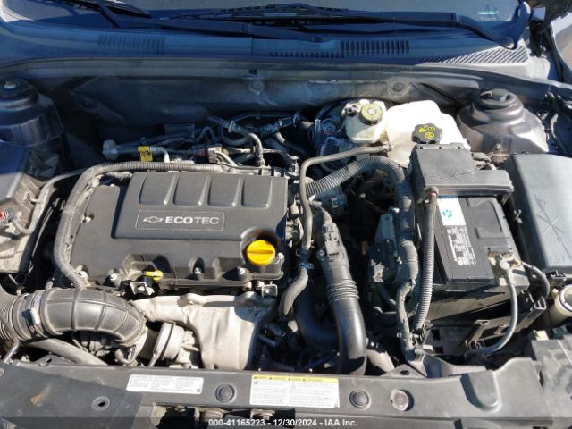 1G1PE5SBXF7225529 Chevrolet Cruze 2lt Auto