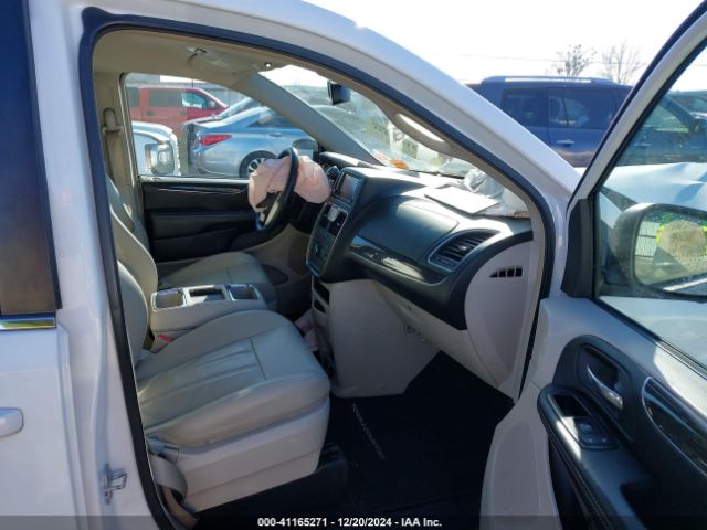 2015 CHRYSLER TOWN & COUNTRY 2C4RC1BG4FR661477 Photo 4