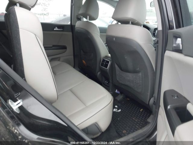 KNDPNCAC7H7135411 KIA Sportage Ex