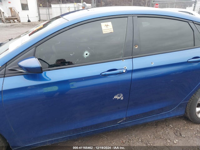 Chrysler 200 S 2015 1C3CCCBB9FN725374 Image 6
