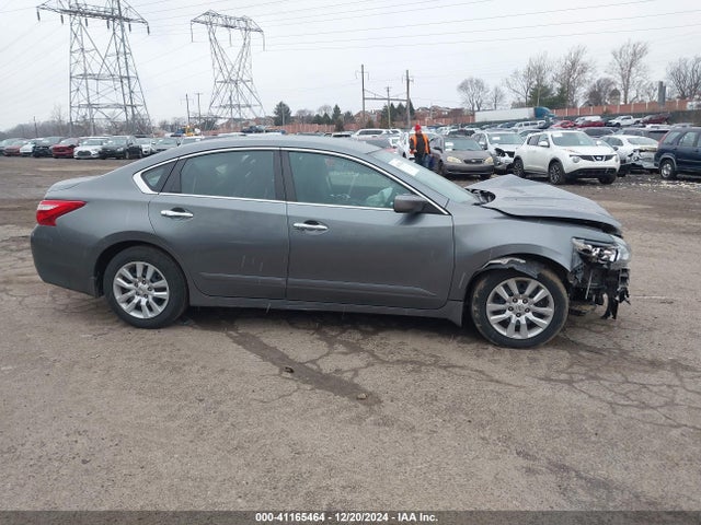 Nissan Altima 2.5 S 2017 1N4AL3AP5HC236961 Image 13