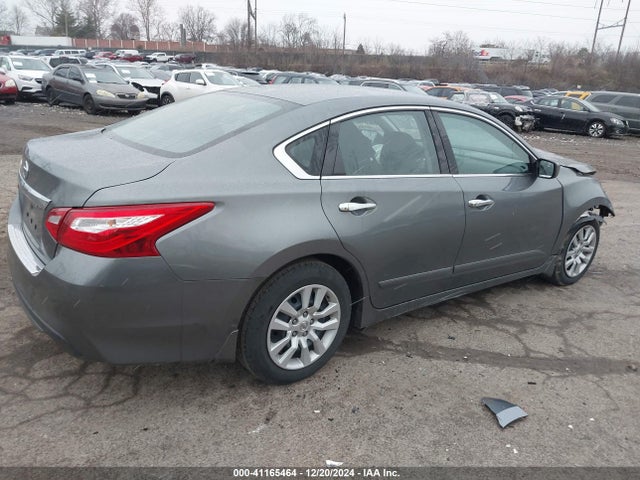 1N4AL3AP5HC236961 Nissan Altima 2.5 S