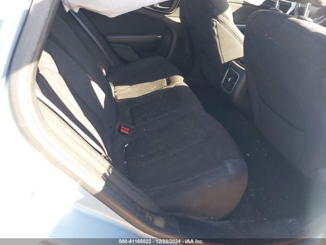 Chrysler 200 Limited 2015 1C3CCCAB7FN715508 Image 8