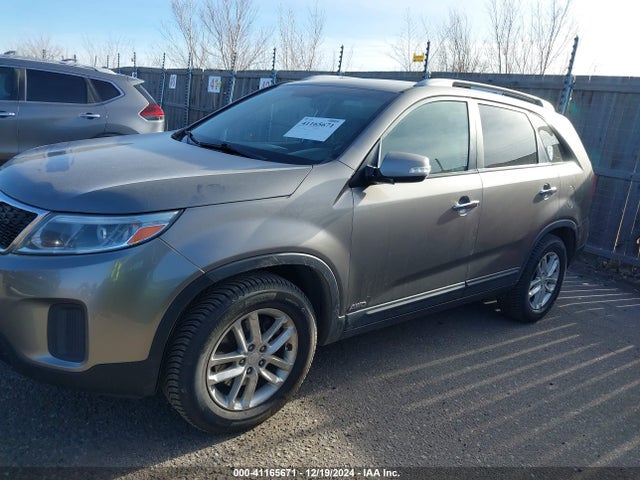 KIA Sorento Lx V6 2015 5XYKTDA75FG605380 Image 14
