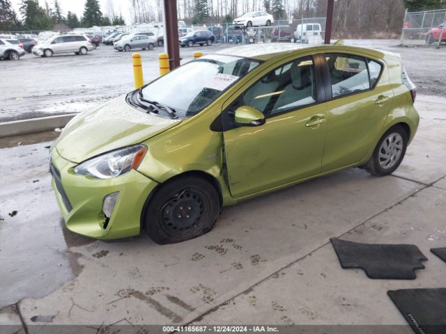 JTDKDTB37F1090398 Toyota Prius C One