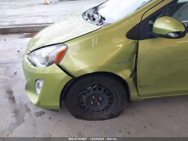 JTDKDTB37F1090398 Toyota Prius C One