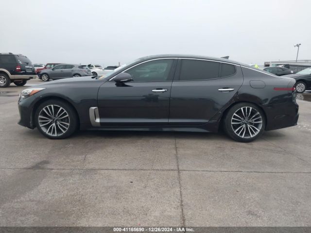 KNAE15LA8K6062411 KIA Stinger
