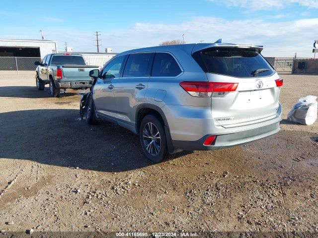 5TDZZRFH5HS189512 Toyota Highlander Le Plus
