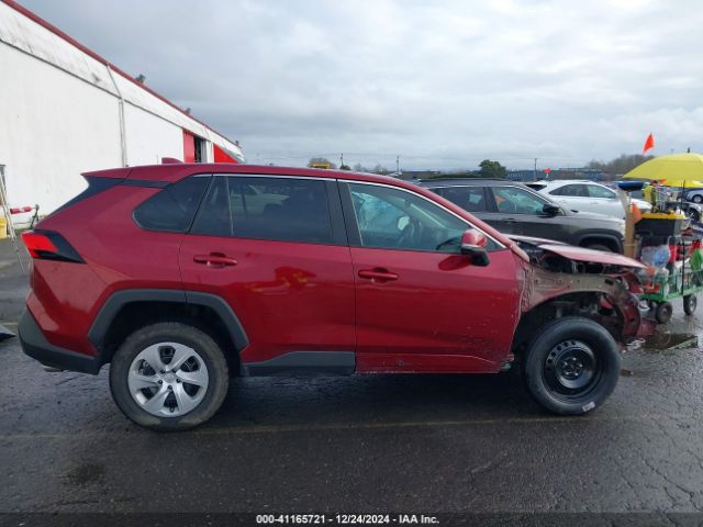 2T3G1RFV2NW252113 Toyota RAV4 LE