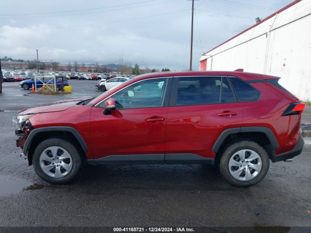 2T3G1RFV2NW252113 Toyota RAV4 LE