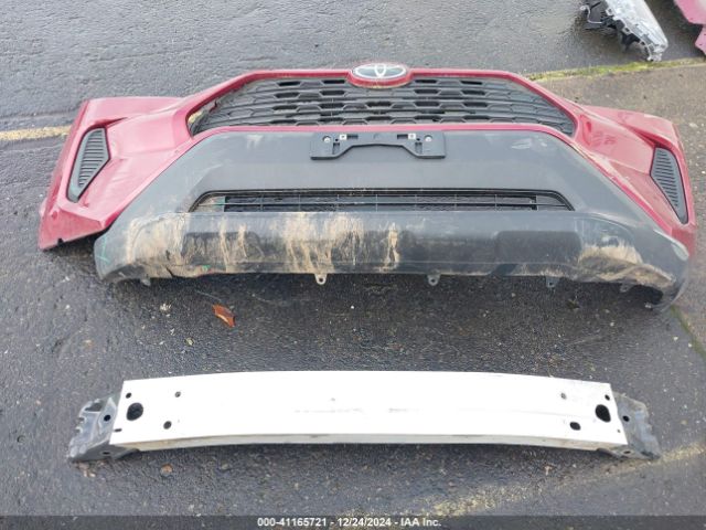 2T3G1RFV2NW252113 Toyota RAV4 LE