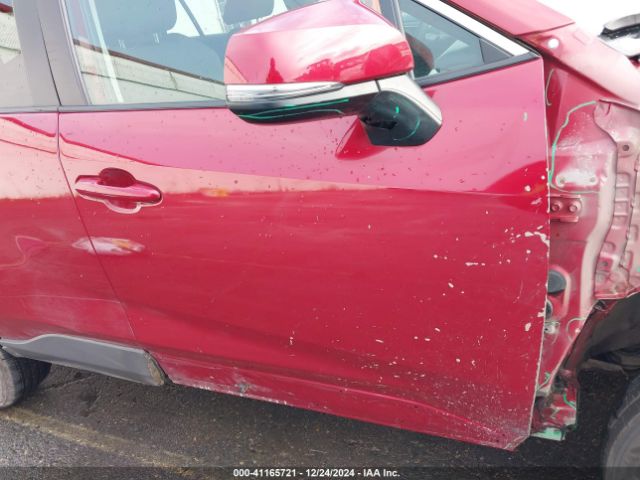 2T3G1RFV2NW252113 Toyota RAV4 LE