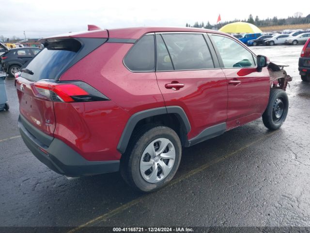2T3G1RFV2NW252113 Toyota RAV4 LE
