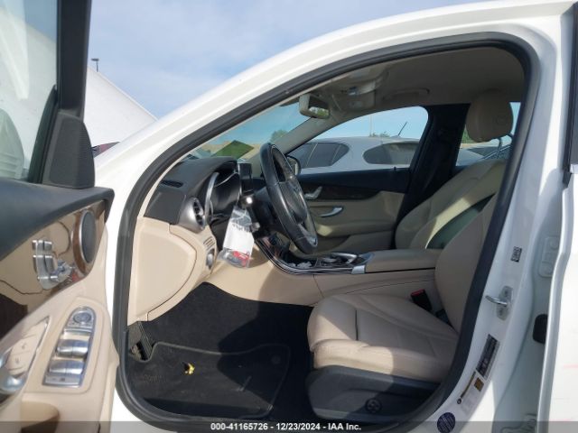 55SWF4KB4GU137015 Mercedes-Benz C 300 4matic/luxury 4matic/sport 4matic