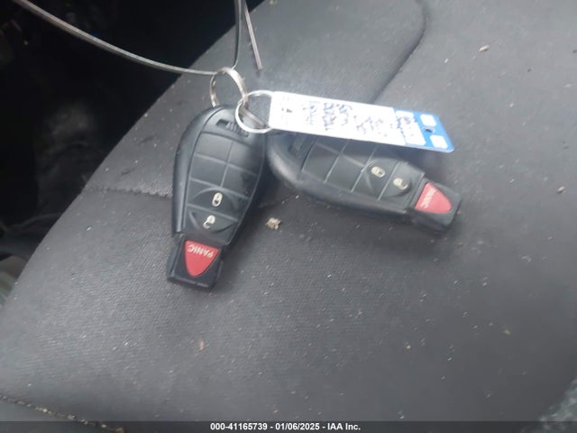 1C4PJLCB3KD241170 Jeep Cherokee Latitude Fwd