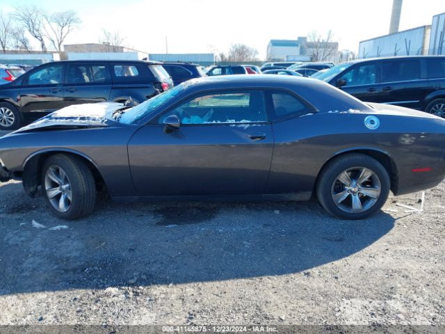 2C3CDZAG3FH865569 Dodge Challenger Sxt