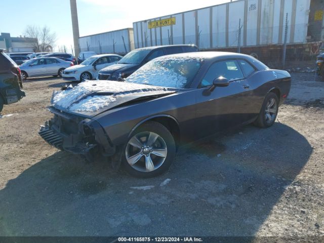 2C3CDZAG3FH865569 Dodge Challenger Sxt