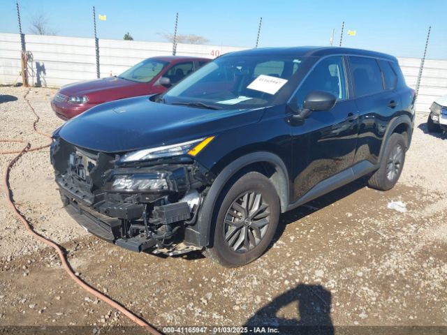 5N1BT3AA4PC788066 Nissan Rogue S Fwd