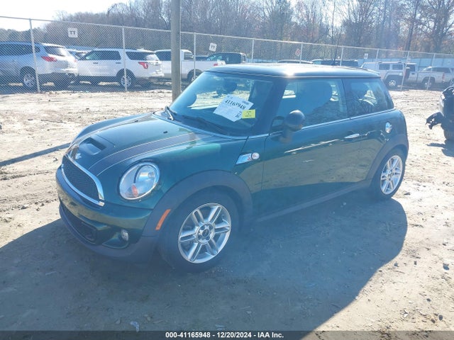 2011 MINI COOPER S WMWSV3C54BTY24522 Photo 1