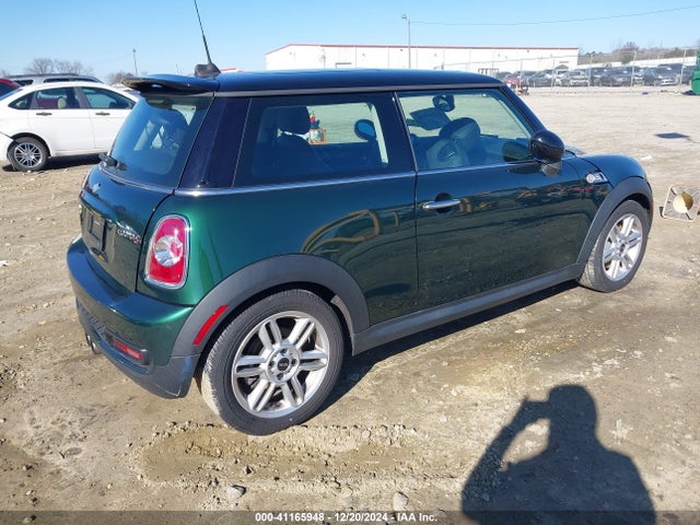 2011 MINI COOPER S WMWSV3C54BTY24522 Photo 3