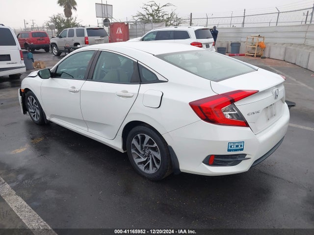 Honda CIVIC EX 2016 2HGFC2F79GH575531 Image 3