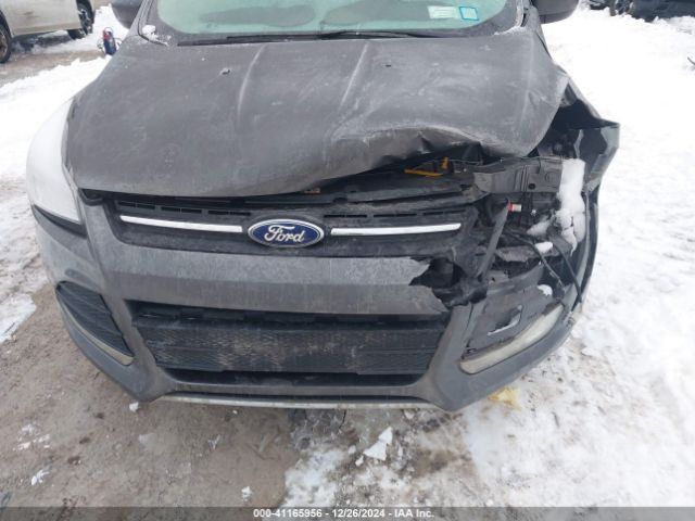 1FMCU9G90FUB35065 Ford ESCAPE SE