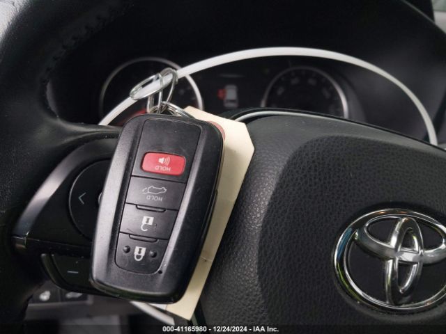 JTMA1RFV5KD004274 Toyota Rav4 Xle Premium