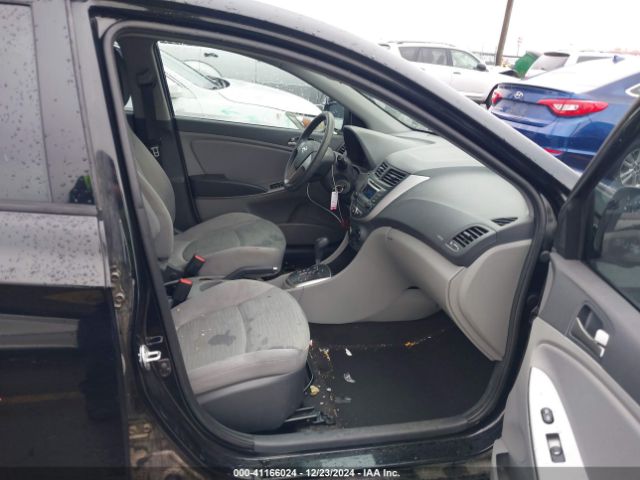 KMHCT4AE4HU356621 Hyundai ACCENT SE