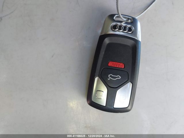 WA1LHAF70JD014257 Audi Q7 2.0t Premium
