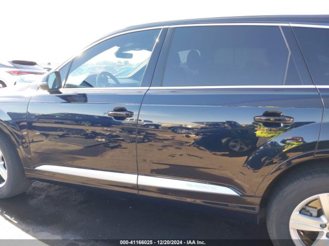 WA1LHAF70JD014257 Audi Q7 2.0t Premium