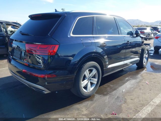 WA1LHAF70JD014257 Audi Q7 2.0t Premium