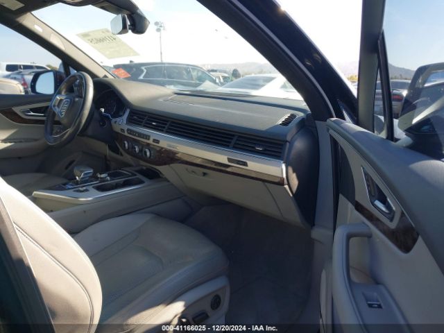 WA1LHAF70JD014257 Audi Q7 2.0t Premium
