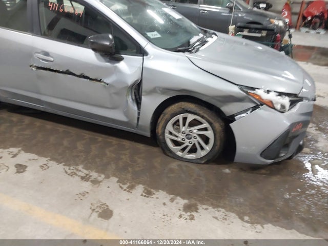 JF1GUABC9R8323161 Subaru Impreza Base 5-door
