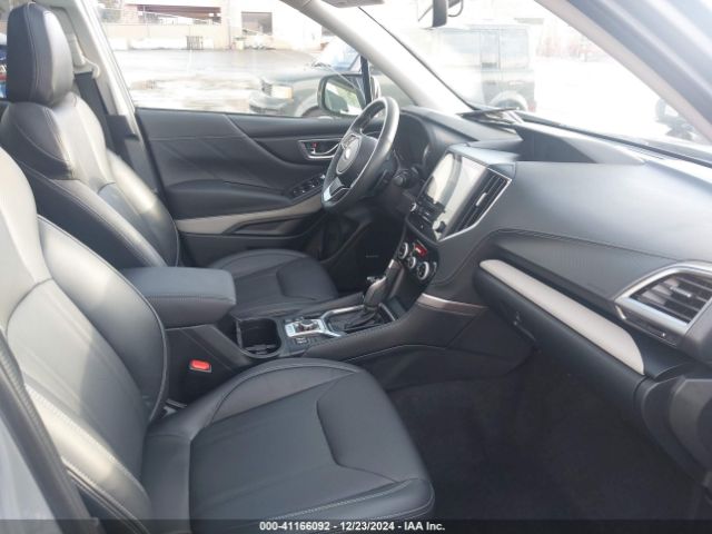 JF2SKAPC5NH431081 Subaru Forester Limited