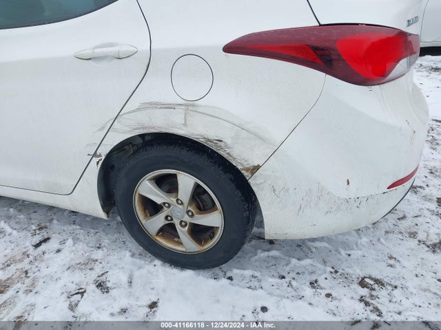 5NPDH4AE3EH479746 Hyundai ELANTRA SE
