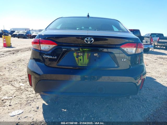 5YFEPMAE2NP329556 Toyota COROLLA LE