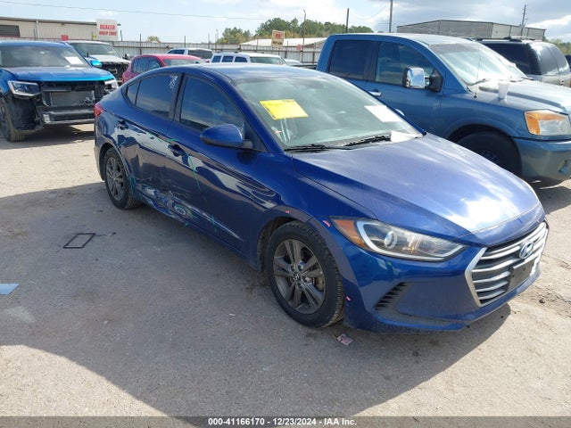 2018 5NPD84LF9JH234918 main image