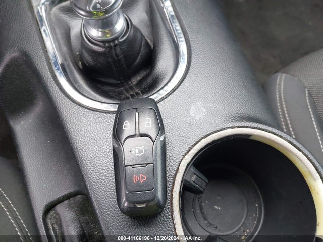 Ford Mustang V6 2016 1FA6P8AM1G5290547 Image 11