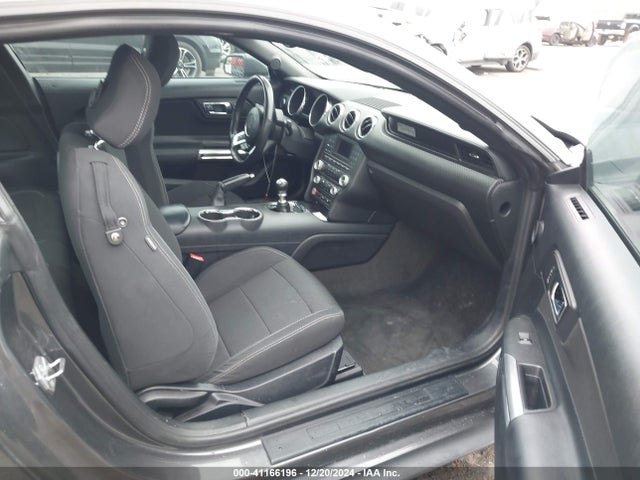 Ford Mustang V6 2016 1FA6P8AM1G5290547 Image 5