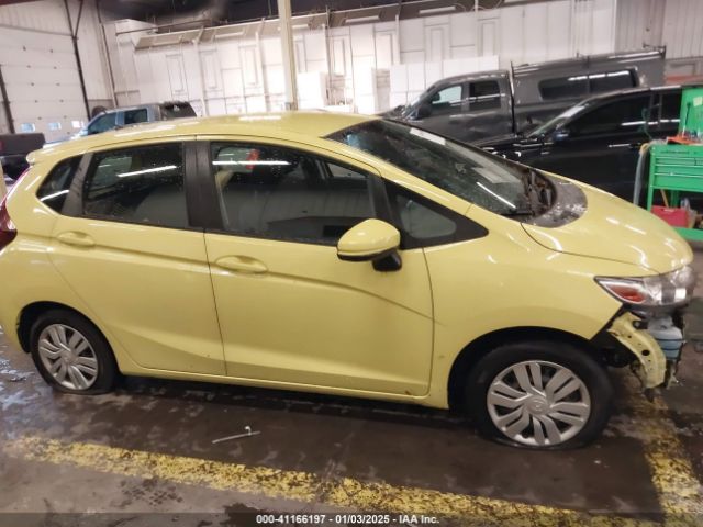 JHMGK5H51HS019564 Honda FIT LX