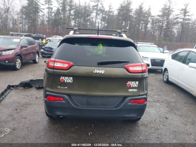 1C4PJMCB0EW191391 Jeep Cherokee Latitude