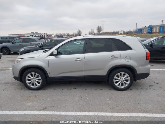 5XYKUDA73FG603298 KIA Sorento Ex V6