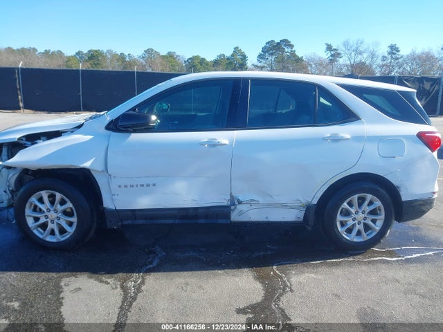 Chevrolet EQUINOX LS 2018 2GNAXHEV7J6272449 Image 14