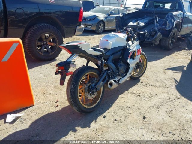 2022 YAMAHA YZFR7 JYARM38E6NA003267 Photo 3